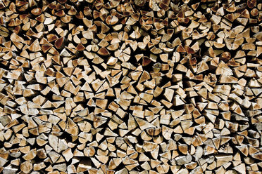 Stacked firewood, full frame - 08673CS-U