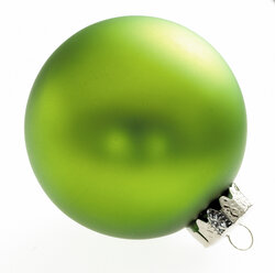 Green Christmas bauble, close-up - KSWF00136