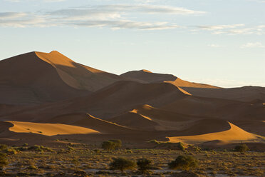 Africa, Namibia, Sossuvlei, Sand dunes - FOF00959