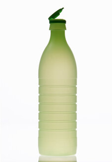 Essig in Plastikflasche, Nahaufnahme - THF00916