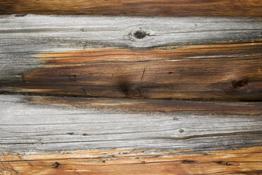 Wooden beams, close up - UMF00231