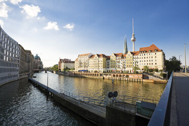 Deutschland, Berlin, Nikolaiviertel, Spree - 09421CS-U