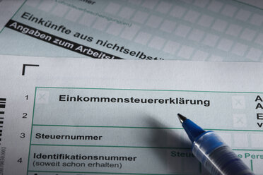 Deutsches Steuererklärungsformular, Nahaufnahme - THF01006