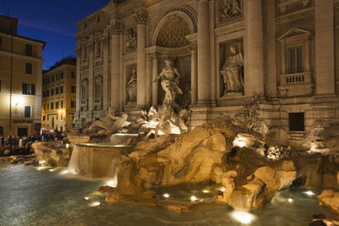 Italien, Rom, Trevi-Brunnen bei Nacht - GWF00923