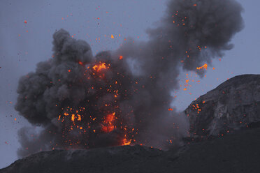 Indonesien, Anak Krakatau, Vulkanausbruch - RM00347