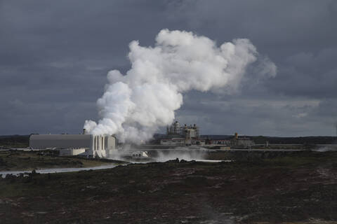 Island, Halbinsel Reykjanes, Geothermisches Kraftwerk, lizenzfreies Stockfoto