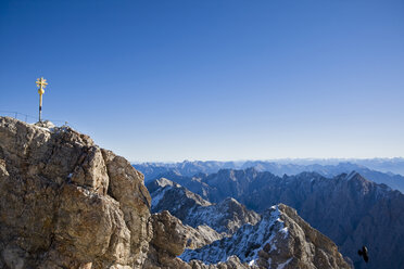 Germany, Bavaria, Wetterstein mountains, Zugspitze, Summit cross - FOF01318