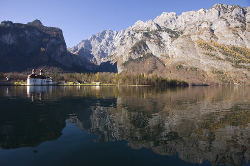 Germany, Bavaria, Lake Königssee, St. Bartholomä Chapel - FFF01033