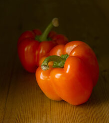 Orange bell peppers - KSW00336