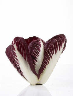 Radicchio salad, close up - AKF00110