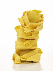 Uncooked Tortellini, stacked, close-up - AKF00100