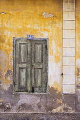 Old Facade, closed window shutters - WWF00387