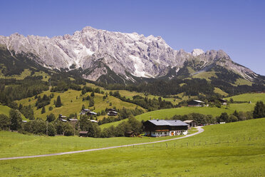 Austria, Salzburger Land, Dienten, Mountain scenery, Farmsteads - WWF00503