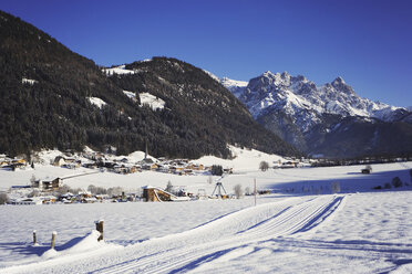 Austria, Tyrol, St. Jakob im Pillertal, Lofer mountains, Cross-country ski run - WWF00483