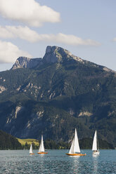 Österreich, Salzkammergut, Mondsee, Segelboote - WWF00652