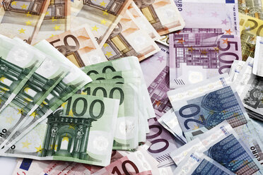 Verschiedene Euro-Banknoten, Ansicht von oben - 10685CS-U