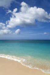 Grenada, St. George's, Blick entlang des Strandes von Grand Anse - PSF00017