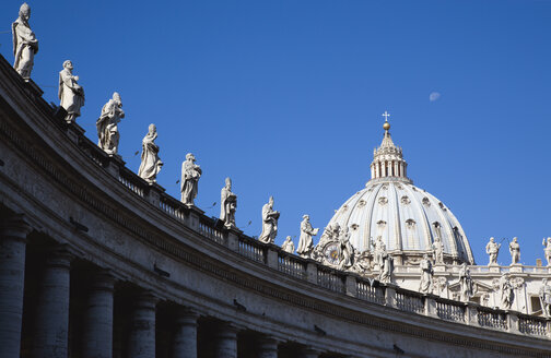 Italien, Rom, Vatikanstadt, Basilika St. Peter, Statuen - PSF00119