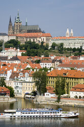 Czech Republic, Prague, Vitava river, pleasure boat - PSF00054