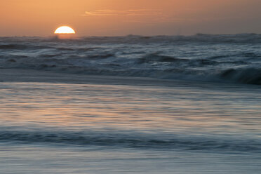 New Zealand, Hokitika, Shore at sunset - SHF00371