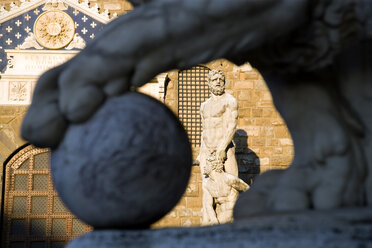 Italy, Tuscany, Florence, Palazzo Vecchio, Statue of Hercules - PSF00293