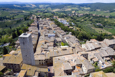 Italien, Toskana, San Gimignano, Dächer, Blick von oben - PSF00235