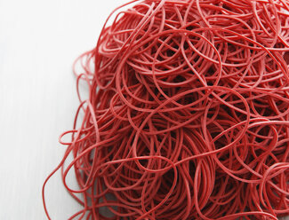Pile of rubberbands, close-up - KSWF00540