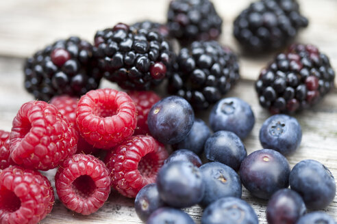 Fresh berries - MAEF01785
