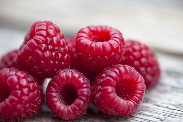 Fresh raspberries - MAEF01784