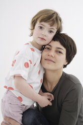 Mutter und Tochter (6-7), Porträt - TCF01264