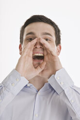 Businessman shouting - LDF00713