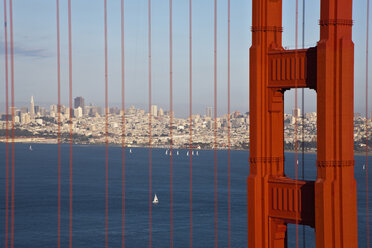USA, Kalifornien, San Francisco, Golden Gate Bridge - FOF01510