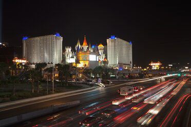 USA, Las Vegas, Excalibur Hotel und Kasino bei Nacht - FOF01579