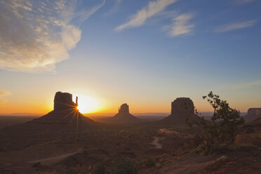 USA, Arizona, Monument Valley Tribal Park, West Mitten Butte at sunset - FOF01710