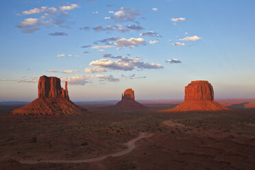 USA, Arizona, Monument Valley, The Mittens and Merrick Butte - FOF01704