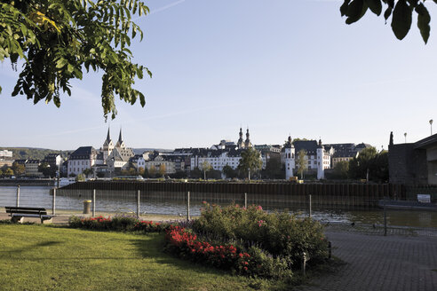 Deutschland, Rheinland Pfalz, Blick über Koblenz - 11979CS-U