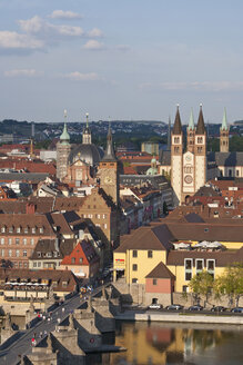 Deutschland, Bayern, Franken, Würzburg, Blick auf die Stadt, Blick von oben - WDF00599