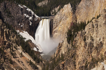 USA, Yellowstone Park, Untere Yellowstone-Fälle - FOF01857