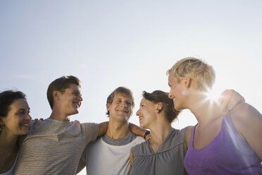 Germany, Bavaria, Young people embracing, portrait, close-up - LDF00780