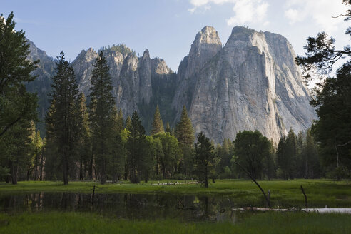 USA, California, Yosemite National Park - FOF01898