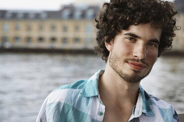 Germany, Berlin, Portrait of a young man, close-up - VVF00056