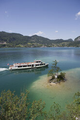 Österreich, Salzkammergut, St. Gilgen, Ochsenkreuz am Wolfgangsee - WWF01075