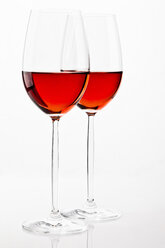 Gläser mit Rotwein - MAEF01995
