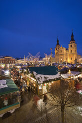 Deutschland, Baden Württemberg, Ludwigsburg, Weihnachtsmarkt, Blick von oben - WD00677
