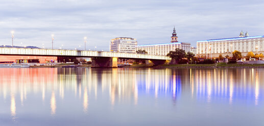 Austria, Linz, Bridge over Donau river - MSF02308