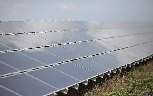 Germany, Bavaria, Penzing, Solar cells on solar plant - KSF00078