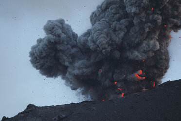 Indonesien, Sumatra, Ausbruch des Vulkans Krakatoa - RMF00408