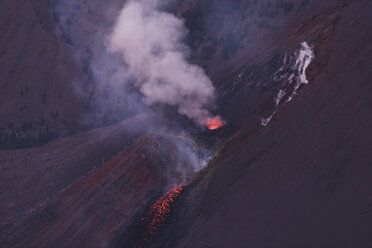 Indonesien, Lombok, Ausbruch des Rinjani-Vulkans - RMF00381