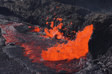 Ethiopia, Danakil, lava erupting at Erta ale volcano - RMF00374