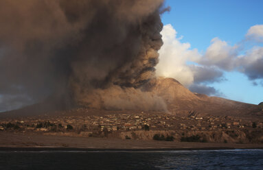 Plymouth, Montserrat, Karibik, Pyroklastischer Strom aus der Eruption - RM00474